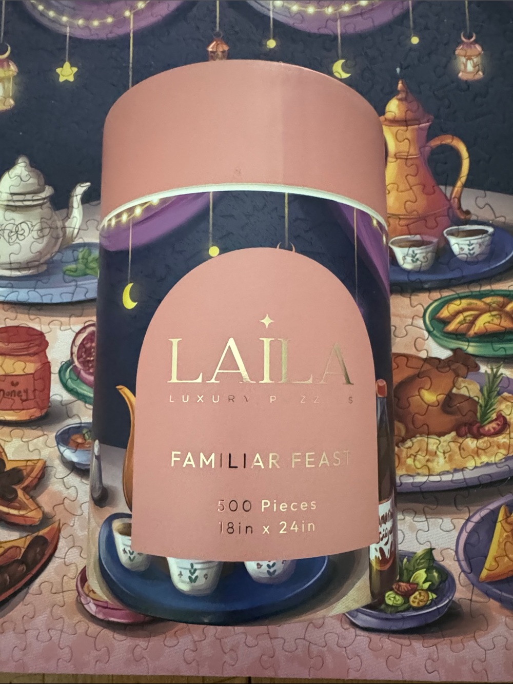 Familiar Feast 500-Piece Puzzle — Pink